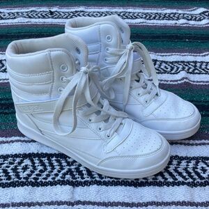 UBFEN WHITE HIGH TOP SHOES SIZE 8